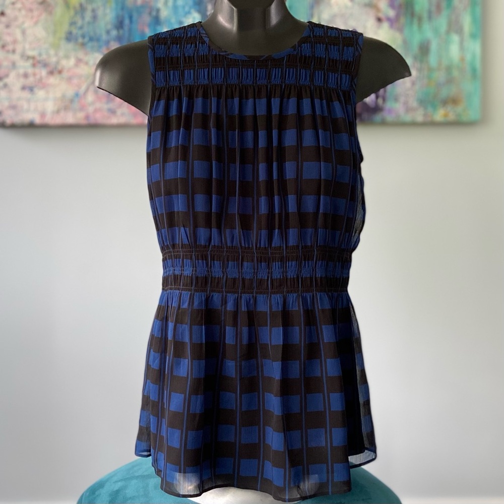 NWT Club Monaco Geo Print Top